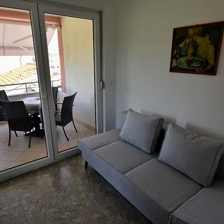 Matea Apartment *