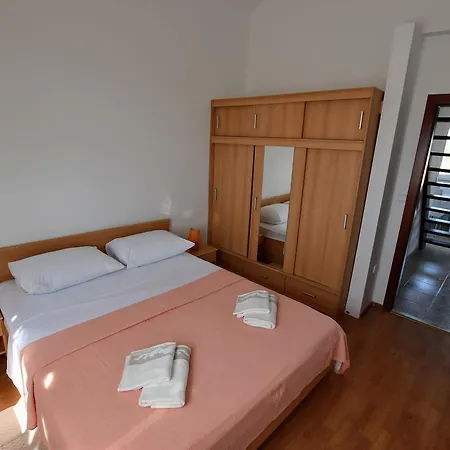 Matea Apartament *
