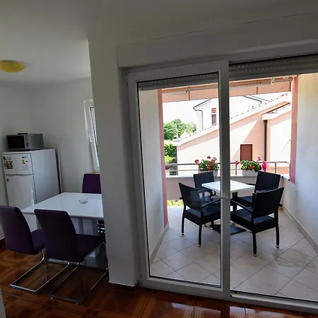 Matea Apartment Kožino