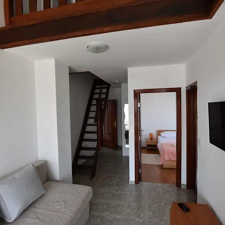 Matea Apartment *